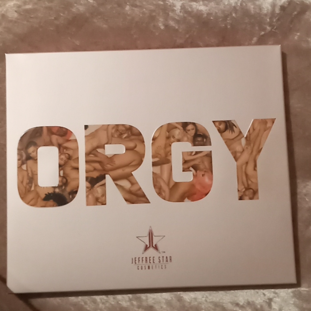 Jeffree star orgy pallet